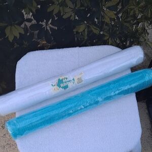 White and Blue Mesh Rolls